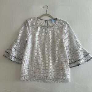 Draper James White Lace Bell-Sleeve Top – Size 10